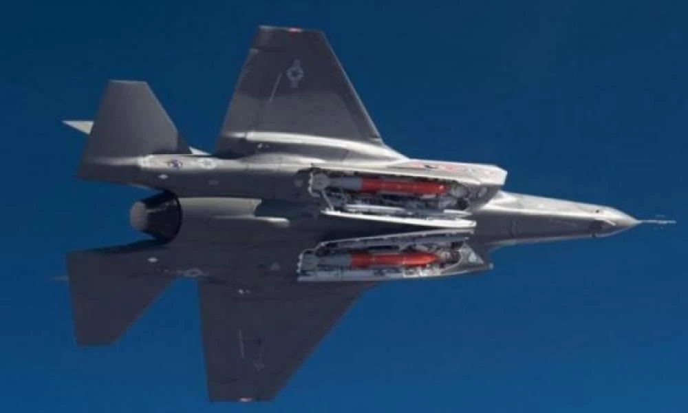 F-35: Το stealth μαχητικό «χρησιμοποίησε» επιτυχώς πυρηνική βόμβα B61-12 (βίντεο)
